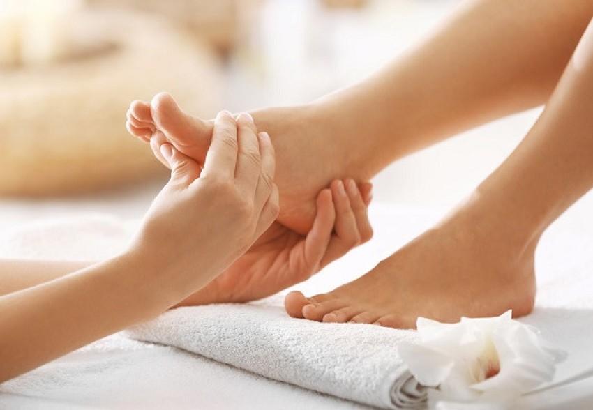 Lợi ích massage chân